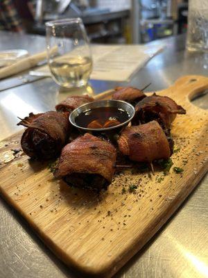 Devils on horseback