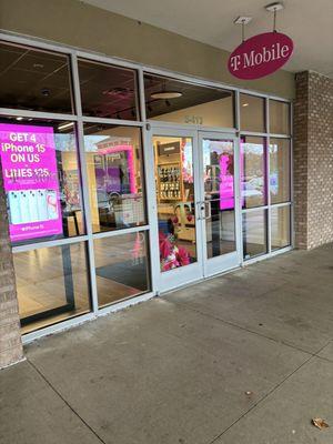 T-Mobile store at Landstown Commons shopping center.