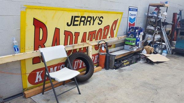 Jerry's Radiator is now Kim's Auto Repair