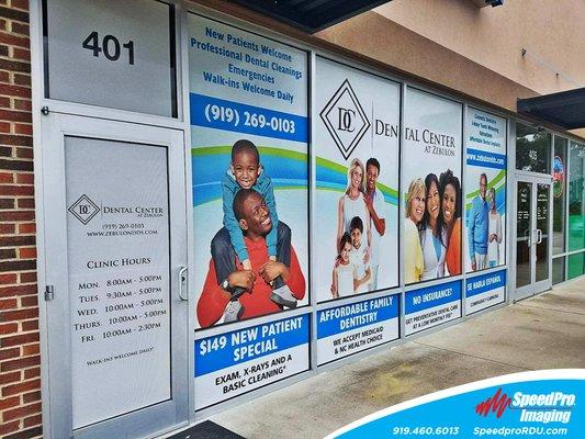 What an immersive storefront! A great way to grab someone at point of interest!