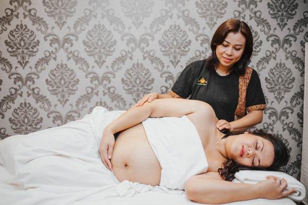 Sukho Thai's Prenatal Massage