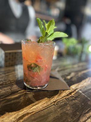 Strawberry mojito