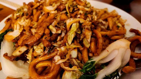 Shanghai fried noodles