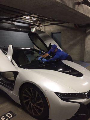 Windshield Replacement BMW i8