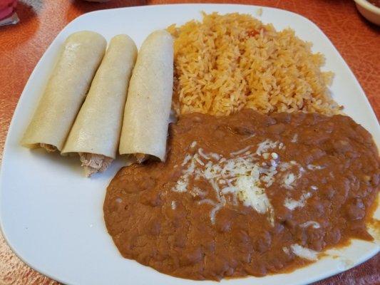 Chicken Enchiladas - I asked for green sauce which they said could only be served on the side.