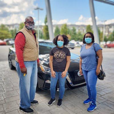 Angelique Jordan, congratulations on your new 2020 Nissan Altima! Jerry Elam was their salesman! He showed her an easy & fun experience!