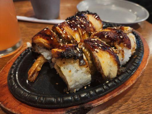 Dragon roll