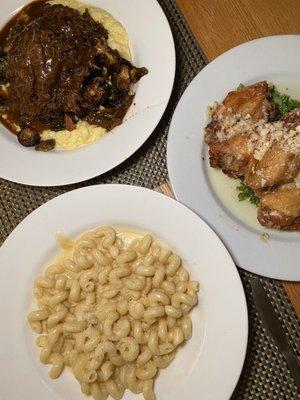 Truffle Mac, garlic parm wings, short rib with polenta