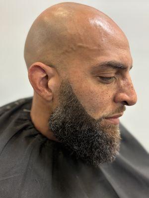 Foil Head shave w/ beard trim service