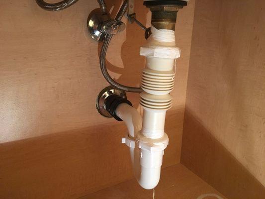 Do you see anything wrong with this plumbing? We do!