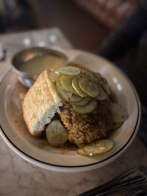 Nashville chicken & biscuits