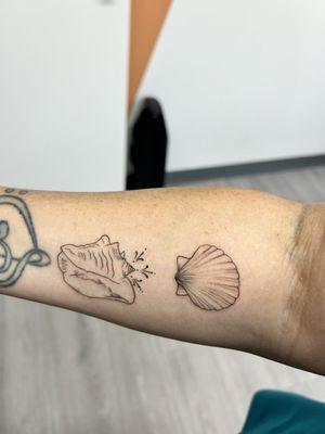 Scallop seashell tattoo and crown conch seashell tattoo