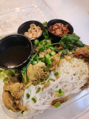 Lemongrass Chicken Vermicelli Platter