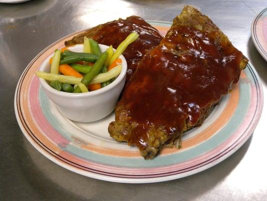 Slow cooked Ribs