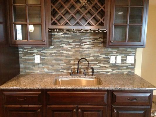 Love this sweet wet bar tile backsplash done by 3 Kings CarpetsPlus in Fort Wayne!