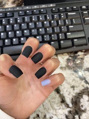 matte nails by Larina ;)