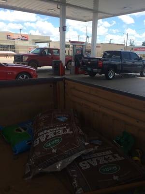 Large covered fueling station, cool breeze!!