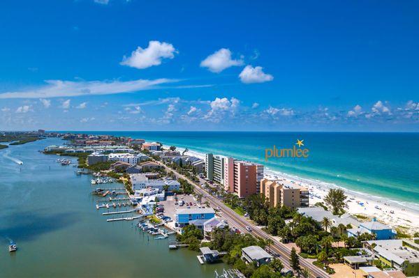 Sand Castle I, II, and III vacation rentals on Indian Shores, Florida.