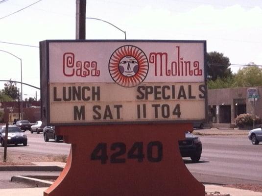 The sign on the side of Grant Road.