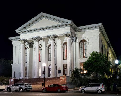 View of Wilmington City Hall