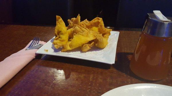 Big pile of crab rangoon