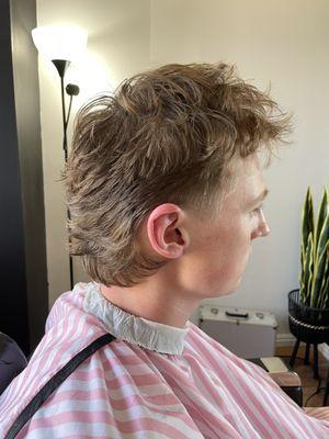 Super textured "modern mullet"