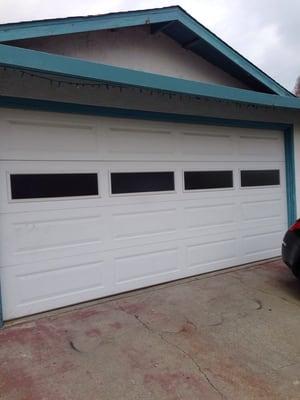 Glass insert replacements for garage door