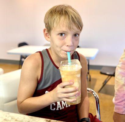 Healthy meal smoothies are for kids too