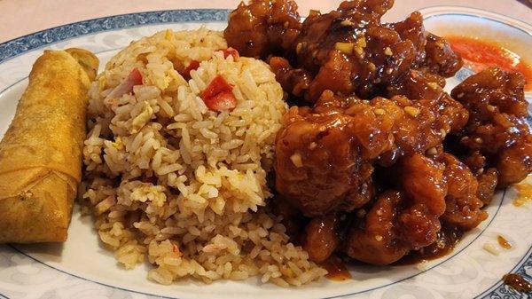 Egg roll, fried rice and general tso's chicken