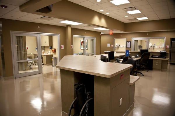 UCHealth Emergency Room-Meadowgrass