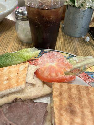 Roast Beef Panini - Tomato with core