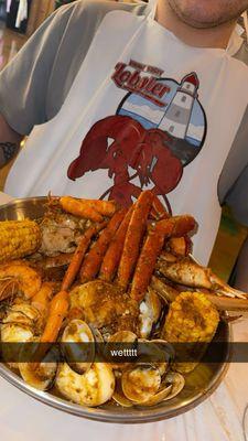 We got the Atlantic boil, that includes snow crab,shrimp,potatoes,corn & sausage