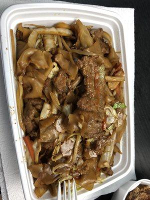 Beef chow fun