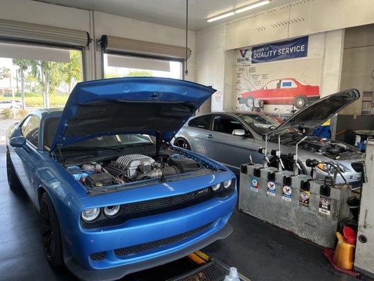 Oil change on a Dodge Challenger Hellcat!