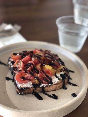 Bruschetta toast