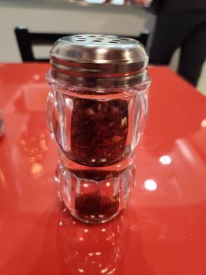 Red pepper shaker that works!!