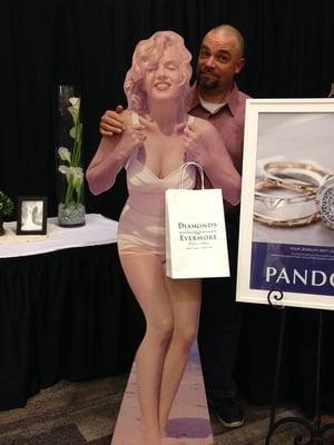 Even Marilyn hangs out at Diamonds Evermore!