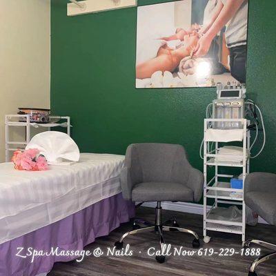 Z Spa Massage & Nails