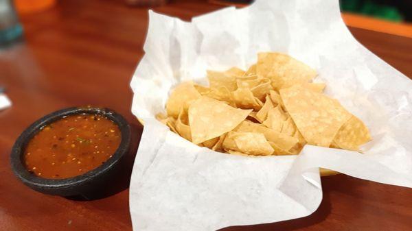 Yummy chips and awesome salsa