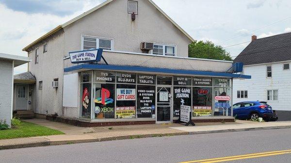 Old Forge storefront.