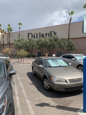 Dillard's