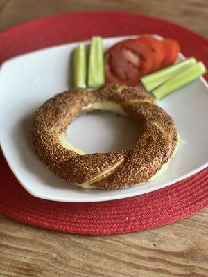 Turkish bagel with cheese and side