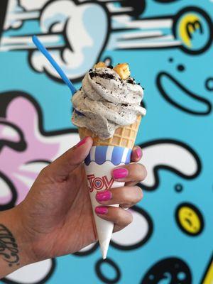 How do you get Trashed? This treat is cheesecake bites and crunchy cookie dust served in a waffle cone.