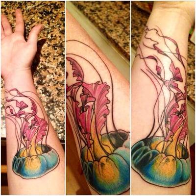 Sea Nettle piece by Jeff Rassier