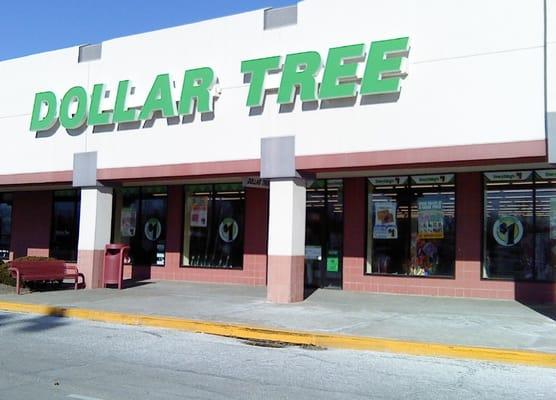 Dollar Tree. Crawfordsville Rd, Speedway. Jan 2012.