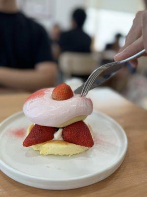 Strawberry Soufflé Pancakes