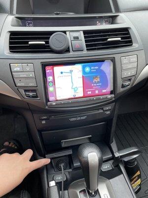 Apple carplay