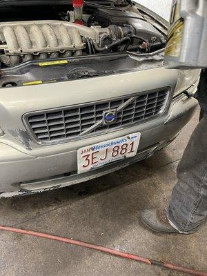 Maintenance on Volvo and brakes replacement