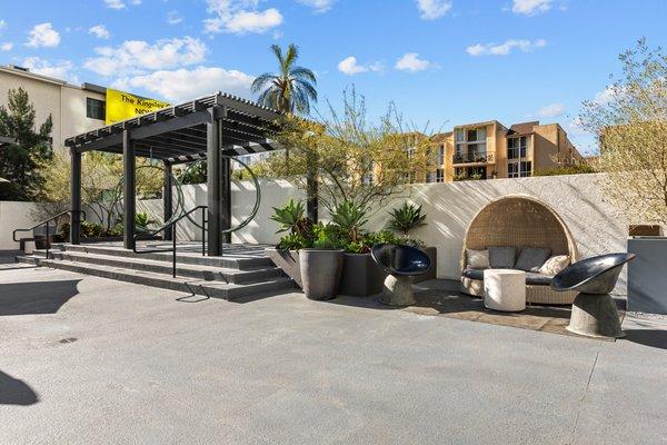 Outdoor Cabana and Swing Seating