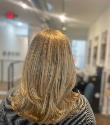 Warm gold balayage hair color